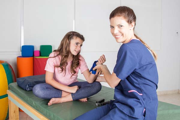 Adolescent Physical Therapy And Rehabilitation For Teen Sports Injuries