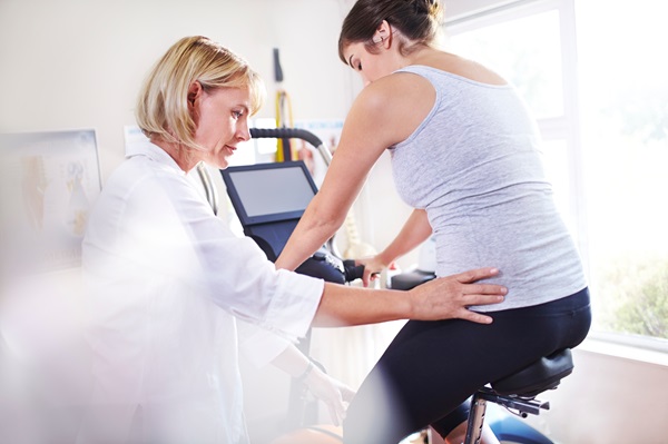 Considering Physical Therapy For Hip Pain Treatment